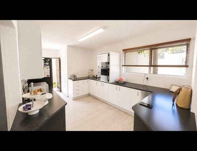 3 BEDROOM SECTIONAL TITLE FOR SALE IN DOWERGLEN